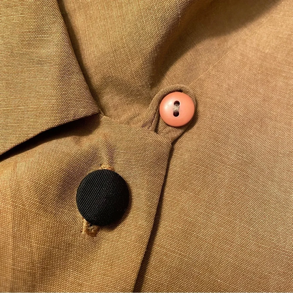 Vintage 1980s tan office midi dress in size medium - Picture 8 of 15